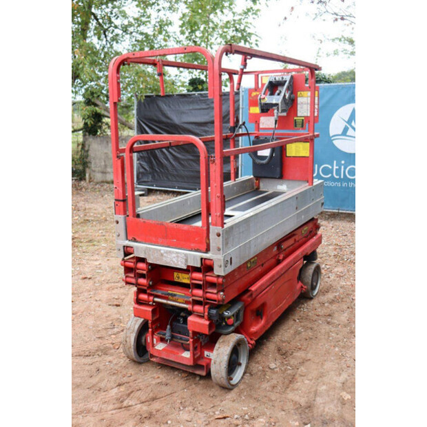 2007 جيه ال جي 1930ES-42641405