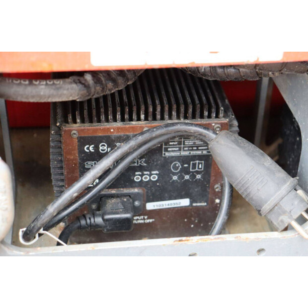 2015 SkyJack SJ12-42641508