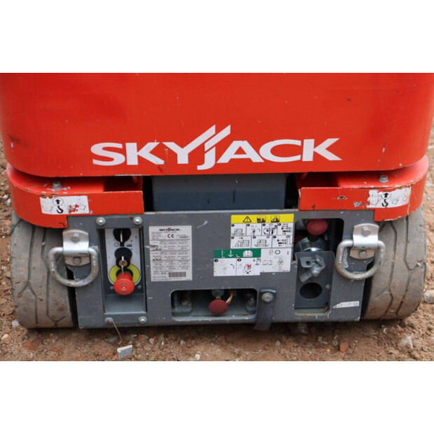 2015 SkyJack SJ12-42641551