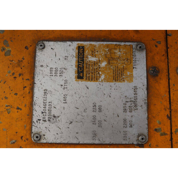 1989 يال ERC30AG-42641764