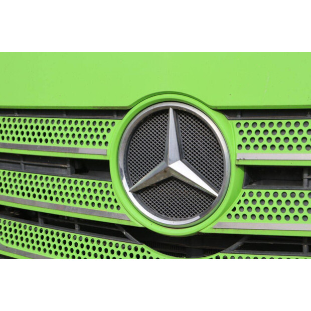 2017 Mercedes-Benz Actros 2551-42641855