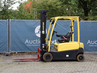 Image de CHARIOTS ÉLÉVATEURS 2012 Hyster J2.0XN LWB
