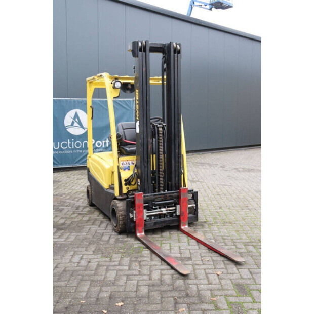 2012 Hyster J2.0XN LWB-42642166