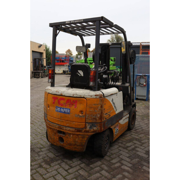 2000 TCM FB25-6-42642239