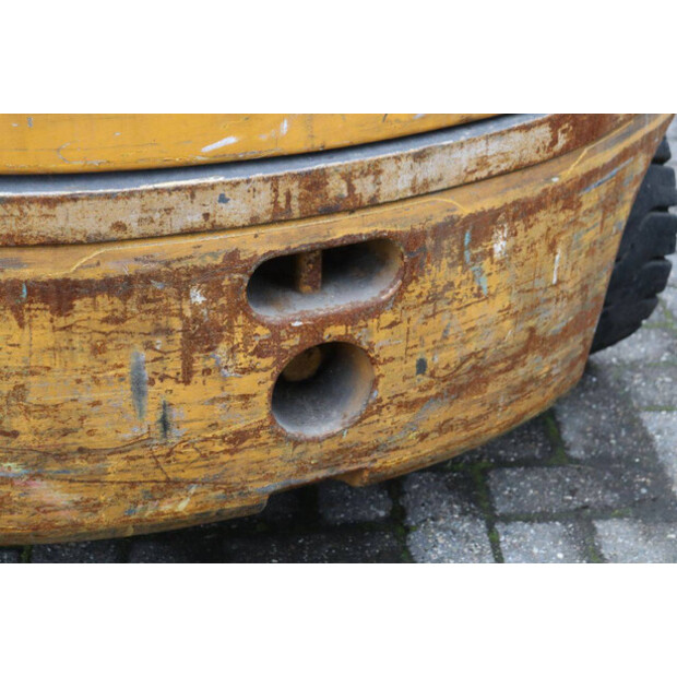 2000 TCM FB25-6-42642253