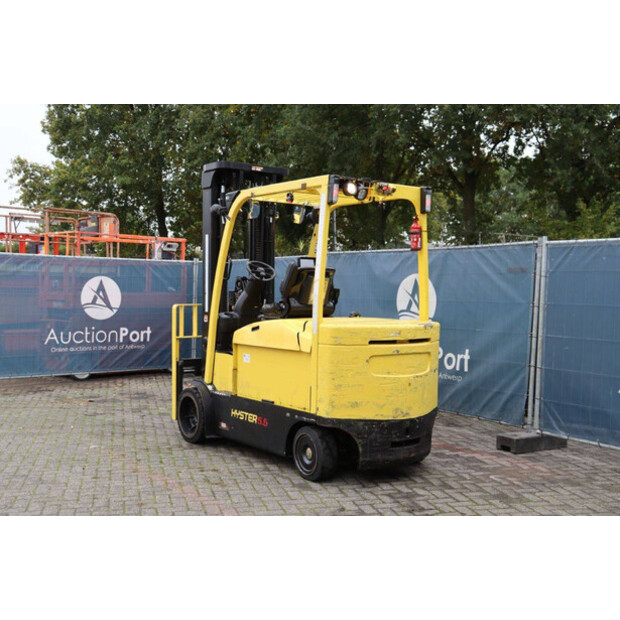2015 Hyster E5.5XN-42642373