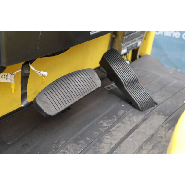 2015 Hyster E5.5XN-42642393