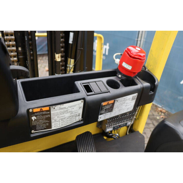 2015 Hyster E5.5XN-42642394