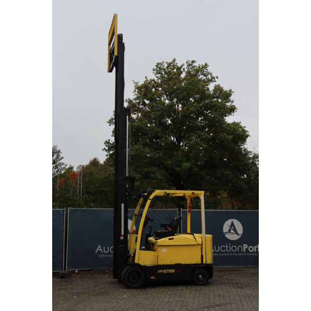 2015 Hyster E5.5XN-42642403