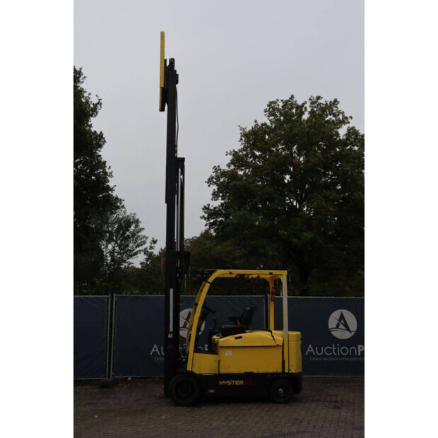 2015 Hyster E5.5XN-42642404