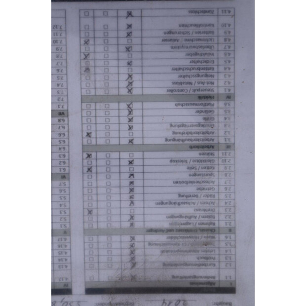 2014 جيه ال جي 2030 ES-42642533
