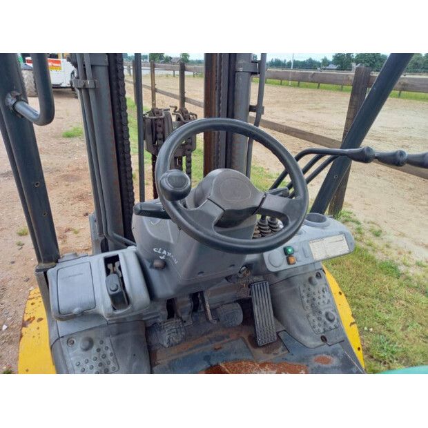 2006 كوماتسو FG30T-42642573