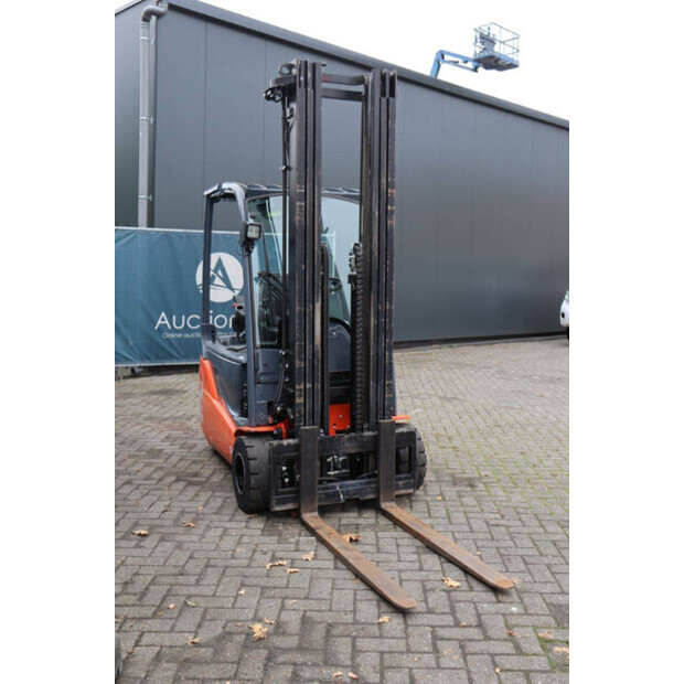2016 تويوتا 8FBE20T-42642628