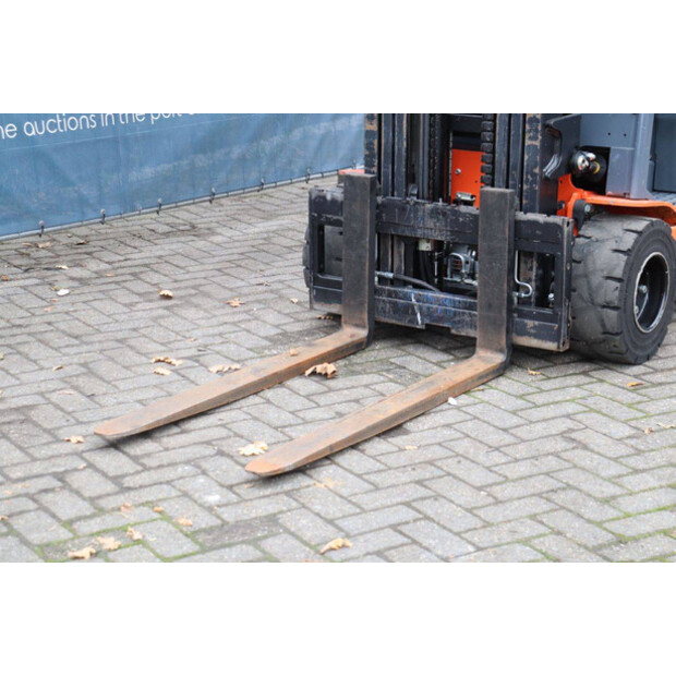 2016 تويوتا 8FBE20T-42642631