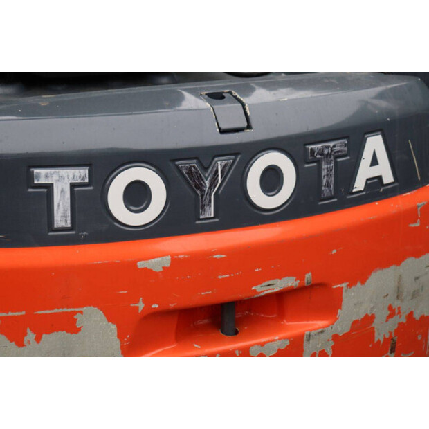 2016 تويوتا 8FBE20T-42642638