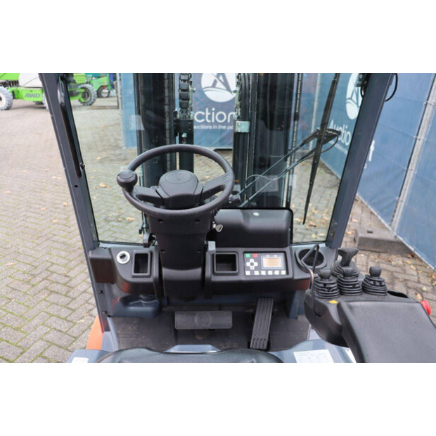 2016 تويوتا 8FBE20T-42642640