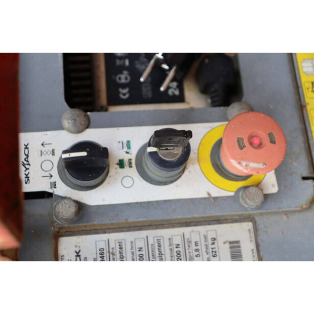 2014 SkyJack SJ3219-42643091