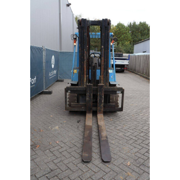 2000 Hyster H5.00XM-42643476