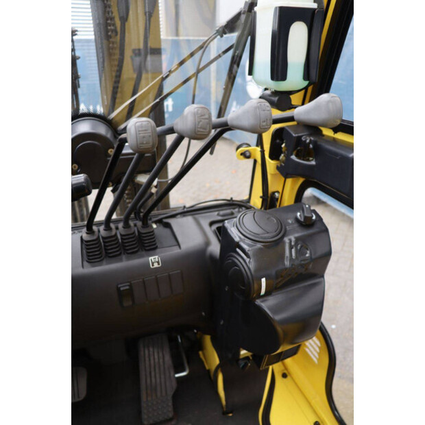 2018 Hyster H3.0XT-42643577