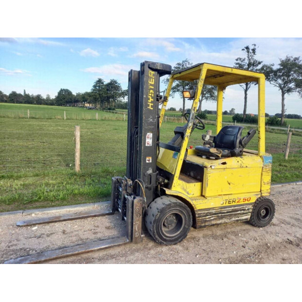 1999 Hyster J2.50XM-42644153