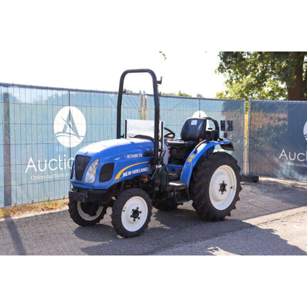 2019 New Holland Boomer 35-42644289