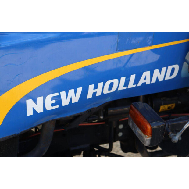 2019 New Holland Boomer 35-42644292