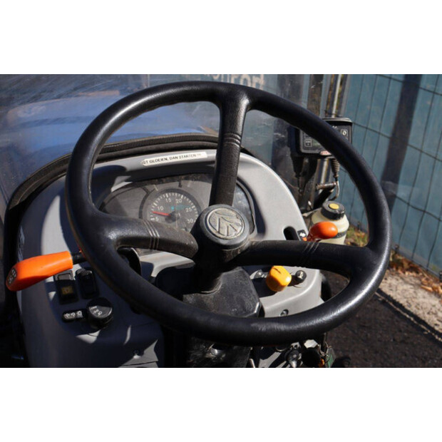 2019 New Holland Boomer 35-42644306