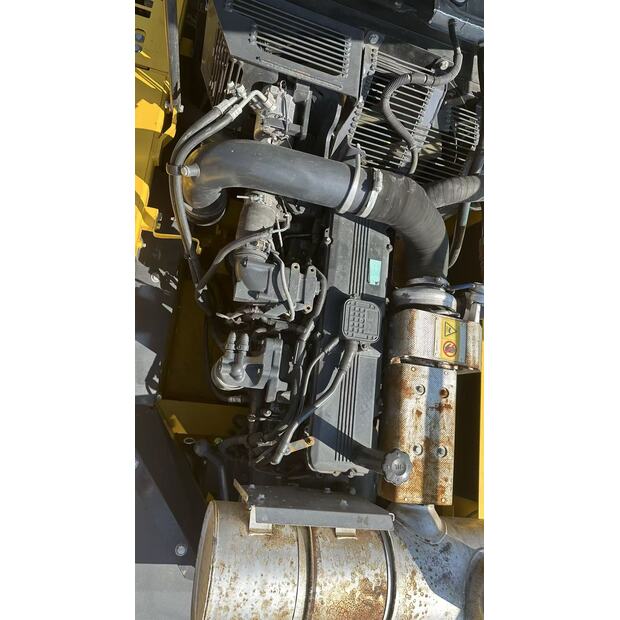 2023 Komatsu PC350-8-42644328