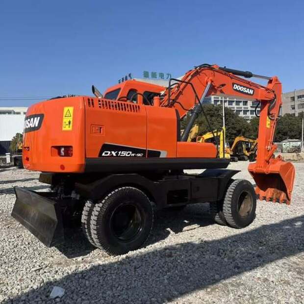 2022 دووسان DX150W-42644381