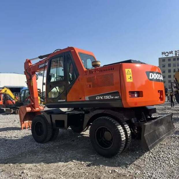 2022 دووسان DX150W-42644382