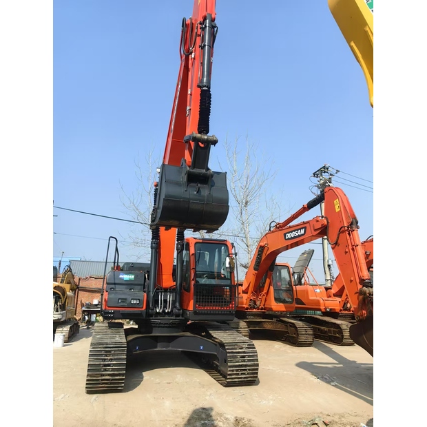 2024 Daewoo / Doosan DX225LC-42644384