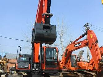 صورة ل حفارات 2024 دايو / دوسان DX225LC