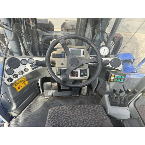 2005 KALMAR DCD28-1200LB-42644644