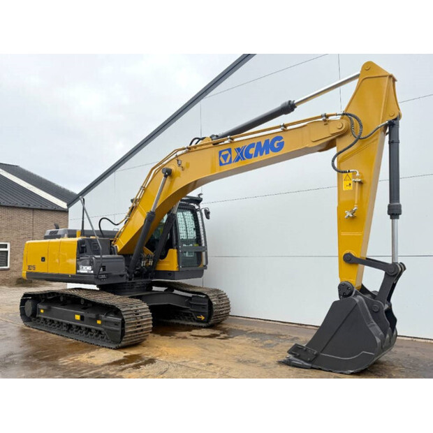 2025 اكس سي ام جي XE215I-K-42644862