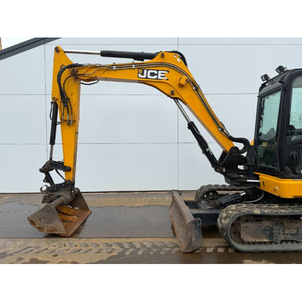 2019 JCB 86C-1-42644911