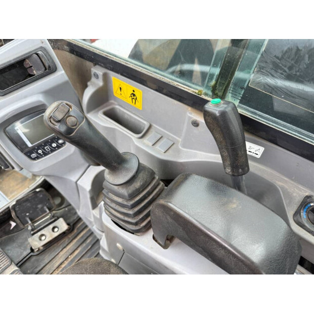 2017 KUBOTA KX080-4A-42644988