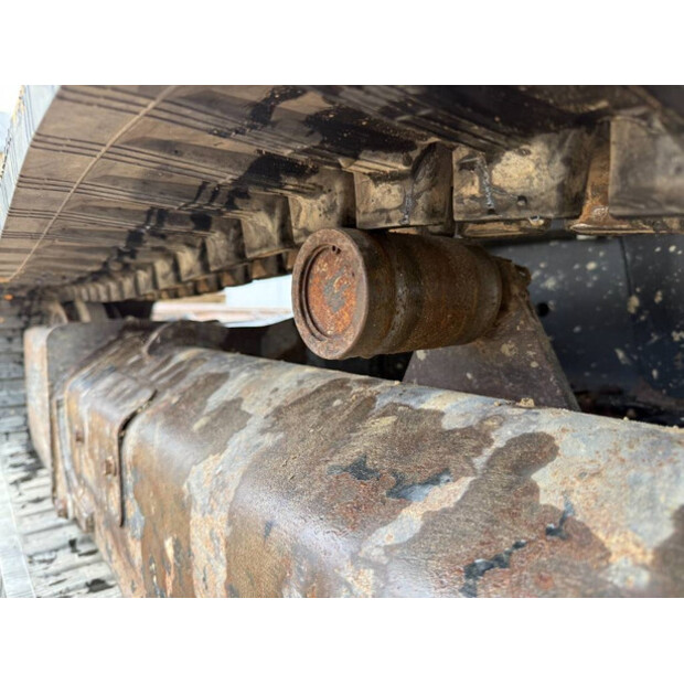 2018 جيه سي بي 48Z-1-42645079