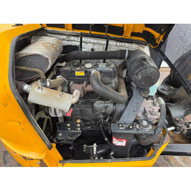 2018 جيه سي بي 48Z-1-42645080
