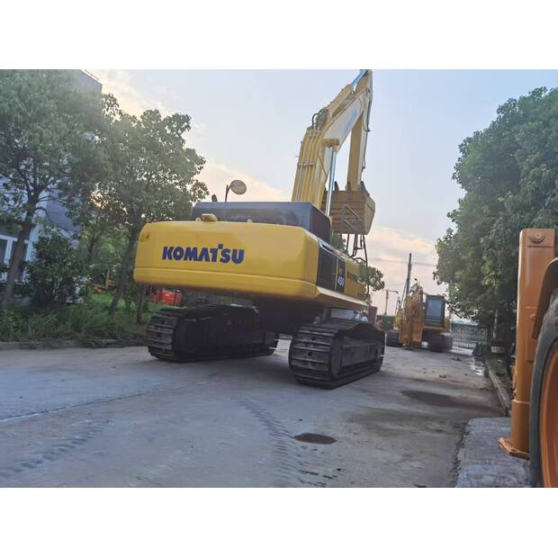 2021 Komatsu PC450-8-42645665