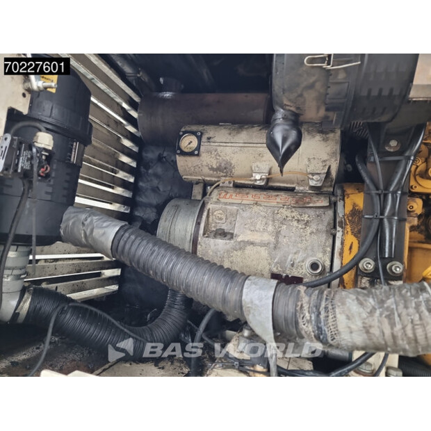2007 كيه دبليو بي R500-42645913