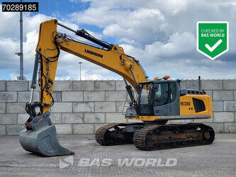 Image for TRACKED EXCAVATORS 2015 Liebherr R936LC