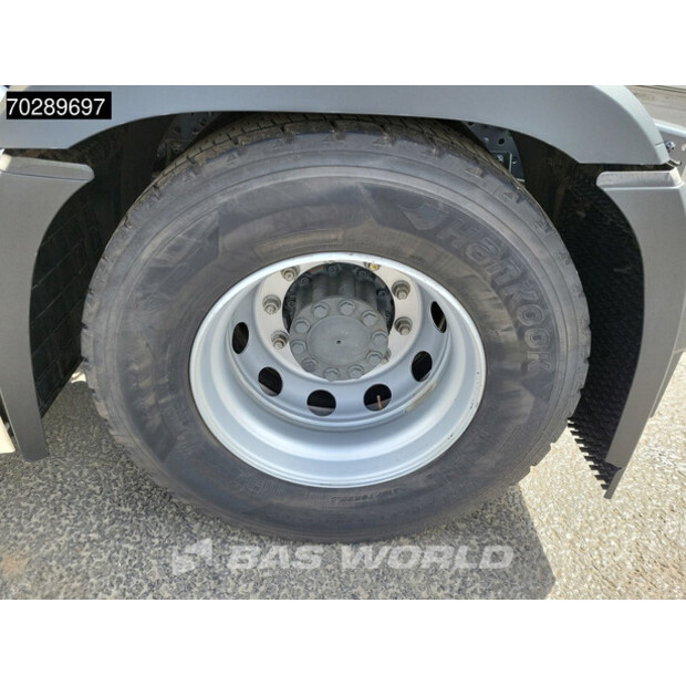 2023 Mercedes-Benz Actros 1848-42646682