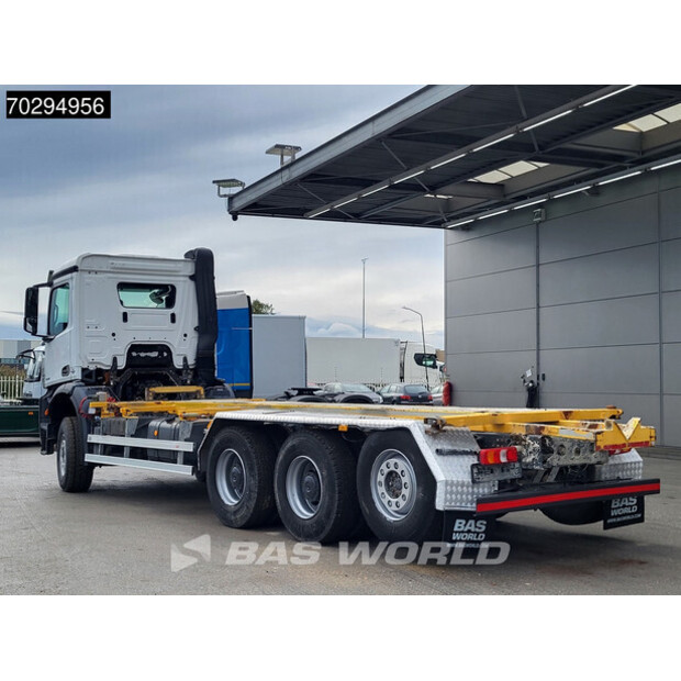 2015 مرسيدس بنز Arocs 3232-42647033