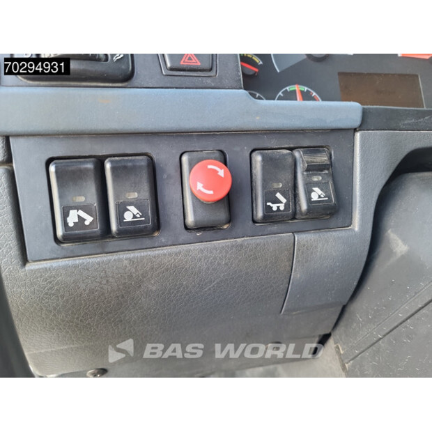 2006 Volvo OTHERS-42647129