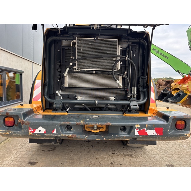 2018 هيونداي HL960-42654384