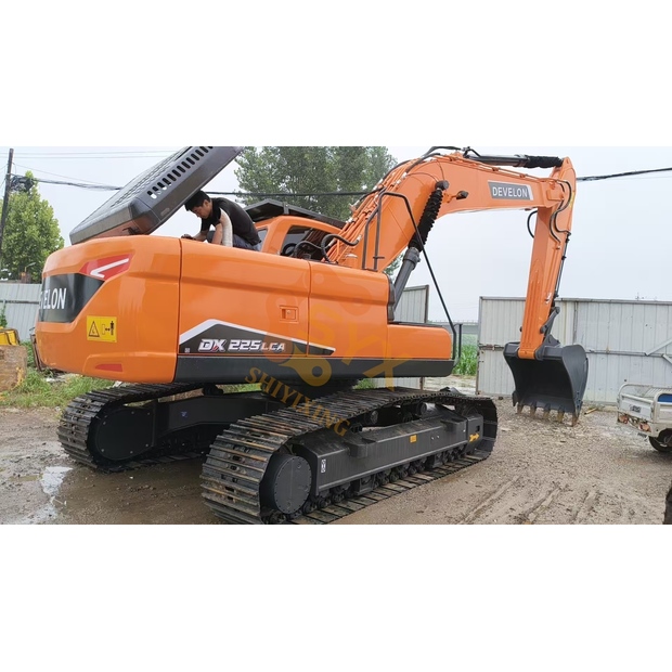 2024 Doosan DX225-42660797