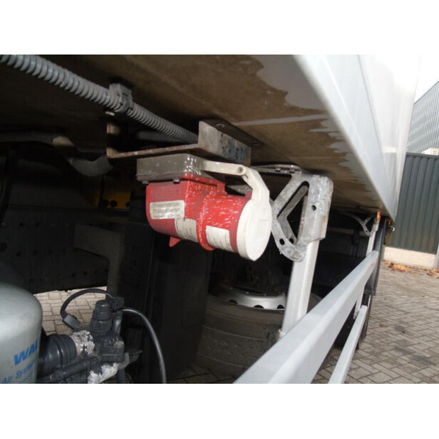 2014 Mercedes-Benz AXOR 1829-42661073