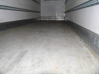 2014-mercedes-benz-axor-1829-1322745-42661074