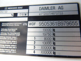 2014-mercedes-benz-axor-1829-1322745-42661081