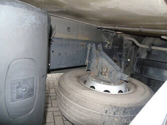 2014-mercedes-benz-axor-1829-1322745-42661088